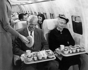 Rare Historical Moments: Unseen Photos That Changed Our Perspective - image 8