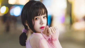Stunning Portraits: Celebrating the Natural Beauty of Chinese Girls - image 6