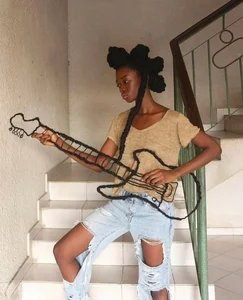 Viral Creative Hairstyles: The Girl Who Transformed Hair into Art - image 10