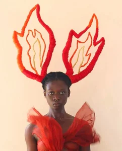Viral Creative Hairstyles: The Girl Who Transformed Hair into Art - image 2