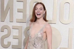 Stunning Celebrity Silhouettes on Golden Globes 2024 Red Carpet - image 2