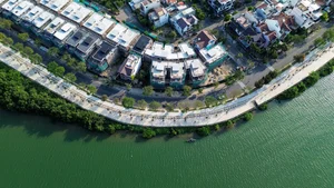 Da Nang Completes Major Riverside Landscape Renovation on Thang Long Street - image 5