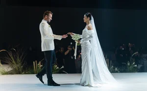 Inside Minh Tu’s Emotional Wedding: Stunning Bridal Fashion and a Heartfelt Tribute - image 8