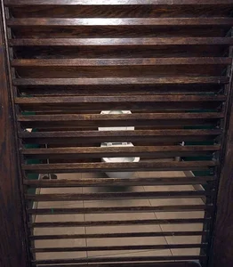 10 Most Bizarre Interior Design Fails That Defy Logic and Aesthetics - image 2