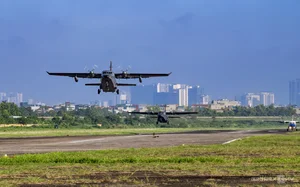 Majestic Wings: CASA Military Transport Aircraft Formations Lighting Up Hanoi’s Skies - image 8