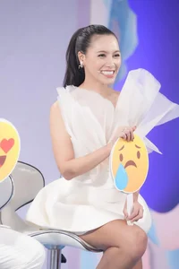Stunning Transformation: Former VTV Host Radiates Confidence in Her 40s - image 8
