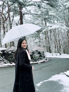 Volleyball Icon Thu Hoai Celebrates New Life Chapter with Pregnancy News - image 0
