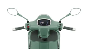 Vespa Celebrates 80 Years of Iconic Italian Design with Special Collection Launch in Vietnam - image 7