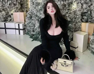 The Rise of East Asian Lingerie Icons: Elegance and Body Positivity - image 5
