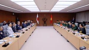Japanese Defense Minister Hosts Official Welcome Ceremony for General Phan Van Giang - image 1