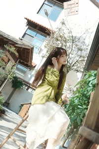 YiTuYu Art Language Vol.10620 Yang Zhu Ni Ni: Elegant Portrait Collection - image 11