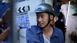 Actor Tuấn Trần Performs High-Stakes Bridge Jump in New Film - image 0