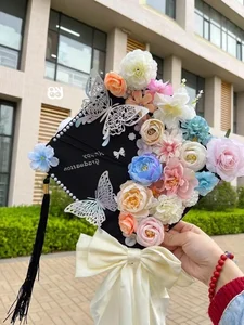 Creative Graduation Caps: Unique and Eye-Catching Designs to Inspire You - image 0