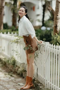 Phan Nhu Thao Amazes Fans with Youthful and Radiant New Photoshoot - image 0