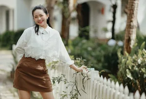 Phan Nhu Thao Amazes Fans with Youthful and Radiant New Photoshoot - image 1