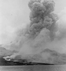 The Most Devastating and Terrifying Volcanic Eruptions in History - image 6