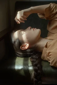 YiTuYu Art Language Vol.9994: Discover the Stunning Ke Ke Da Wang Photography Collection (18P) - image 0