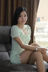 Timeless Beauty: Wan Ping in the Exquisite Beauty Like Jade IESS Collection - image 25