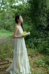 YiTuYu Art Language Vol.9801: Exploring the Elegance of Yuan Run - image 1