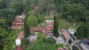 Tay Thien: A Spiritual Journey Through the Majestic Mountains of Vietnam - image 7