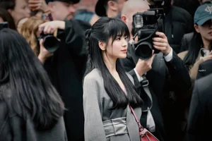 Song Hye Kyo Ageless Hairstyles: Youthful Hair Inspiration from the K-Drama Star - image 4