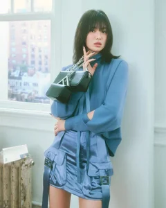 Song Hye Kyo Ageless Hairstyles: Youthful Hair Inspiration from the K-Drama Star - image 2