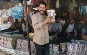 The Paradox of Hyperinflation: Inside Countries Where Cash is Abundant But Poverty Persists - image 7