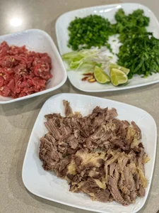 Supermodel Ha Anh Spends All Day Cooking a Feast for Her Family - image 6