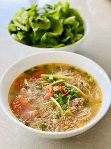Supermodel Ha Anh Spends All Day Cooking a Feast for Her Family - image 13