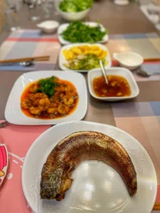 Supermodel Ha Anh Spends All Day Cooking a Feast for Her Family - image 17