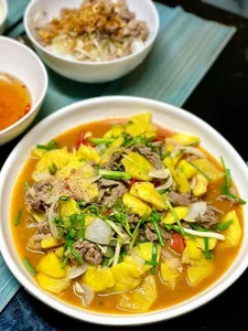Supermodel Ha Anh Spends All Day Cooking a Feast for Her Family - image 0
