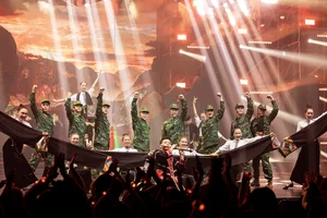 Modern Beats Meet Traditional Roots: 4 Standout Performances from the ‘Anh Trai’ Reality Show - image 7