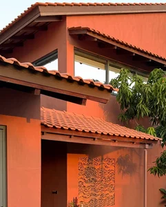 Traditional Red Tile Architecture: A Modern Tribute to Village Life in Bac Lieu - image 1
