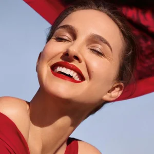 6 Must-Have Festive Lipstick Shades to Elevate Your Holiday Look - image 3