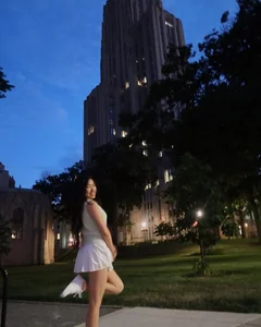 Jenny Huynh Stuns in Chic Mini Dress as Fans Spot a Surprising Detail - image 3