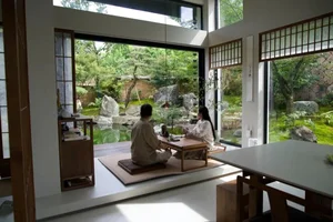 Inside a Stunning 1,000m2 Fairyland Retirement Villa - image 3