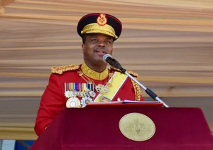 The Lavish Lifestyle and Traditions of the Billionaire King - image 4