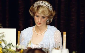 Why Princess Diana, Kate, and Meghan Can't Wear Certain Crowns - image 2