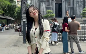 Stunning Female Fan Steals the Show at Vietnam vs Iraq Match - image 9
