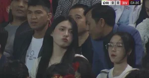 Stunning Female Fan Steals the Show at Vietnam vs Iraq Match - image 1