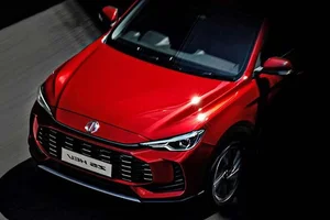 New MG ZS Hybrid+ 2026: Affordable Fuel Efficiency and Modern SUV Design - image 9