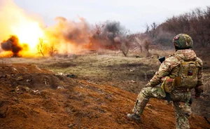 Intense Military Escalation: Analyzing Strategic Offensives and Global Impact - image 12