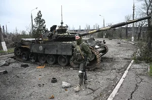 Intense Military Escalation: Analyzing Strategic Offensives and Global Impact - image 6