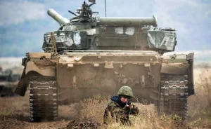 Intense Military Escalation: Analyzing Strategic Offensives and Global Impact - image 1