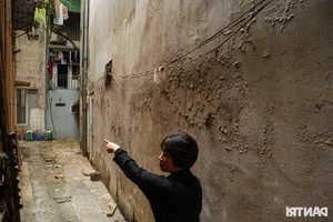 Cai Luong Theater in Decay: Peeling Walls and Lack of Tet Bonuses for Artists - image 3