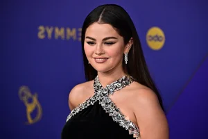 Selena Gomez Shines on the Emmy Red Carpet Alongside Hollywood's Elite - image 5