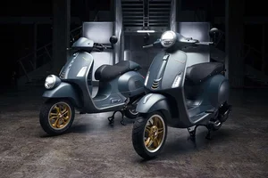 Vespa Unveils Exclusive GTV and Primavera Officina 8 Special Editions - image 7