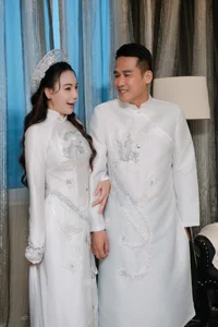 Revealed: Singer Ho Quynh Huong’s Fiancé Finally Steps Into the Spotlight - image 1