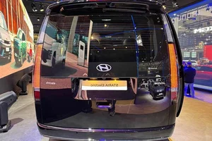 Hyundai Staria 2026: Next-Gen Smart Design and Ultra-Fast Charging Explored - image 11