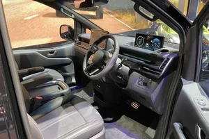 Hyundai Staria 2026: Next-Gen Smart Design and Ultra-Fast Charging Explored - image 5
